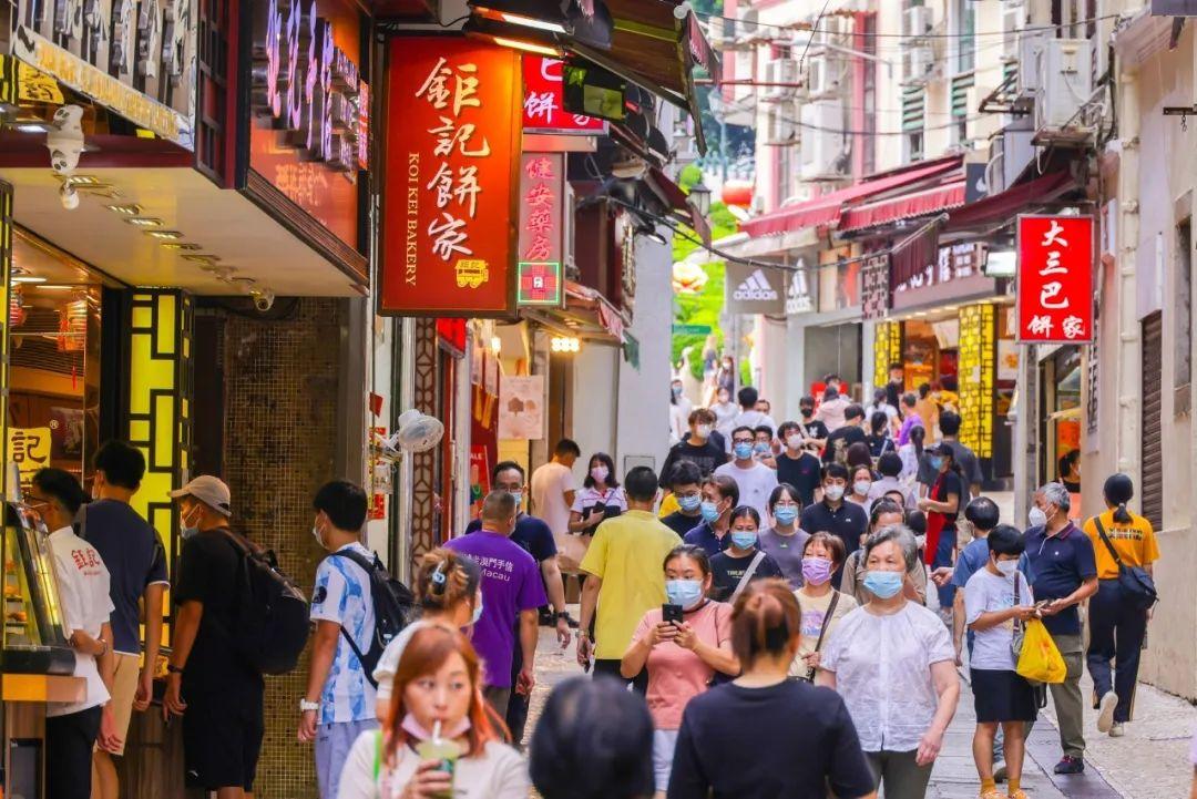 澳门地区疫情趋稳与上海最新防疫政策调整的双向观察