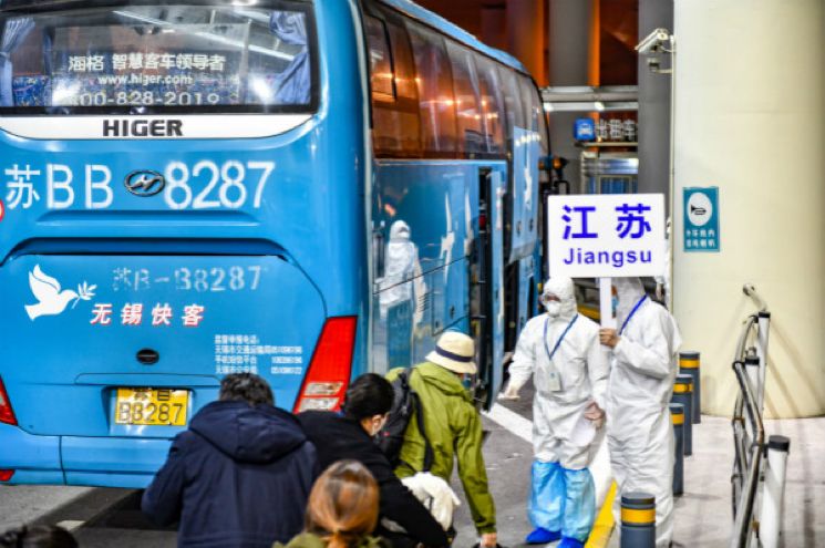 北京机场最新防疫措施全面升级，筑牢国门防线，保障旅客安全出行