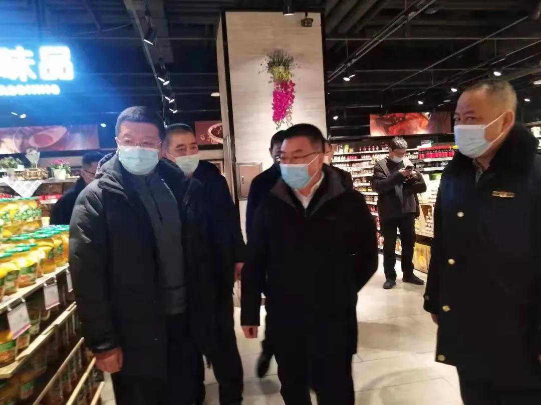 北京与成都，疫苗普及的双城记与公共卫生的协同发展