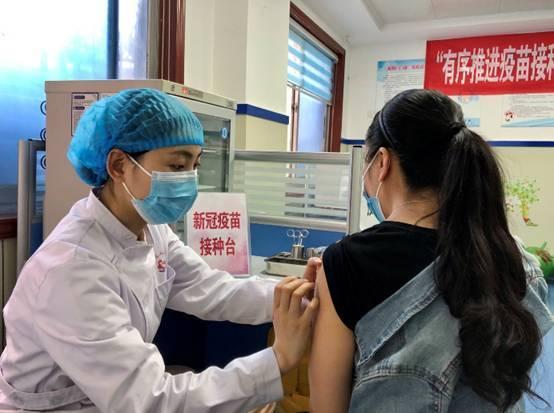 南京疫情下的疫苗有效率，科学数据与防控启示