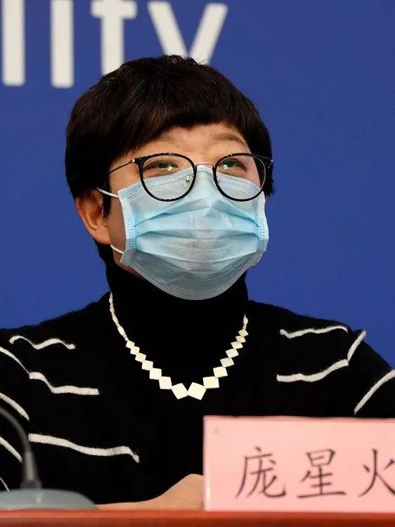 疫情下的河南担当，河南省卫健委发言人如何架起信息桥梁