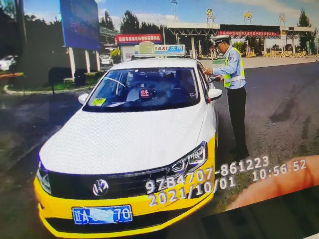 杭州地铁不戴口罩，防疫政策调整与社会适应
