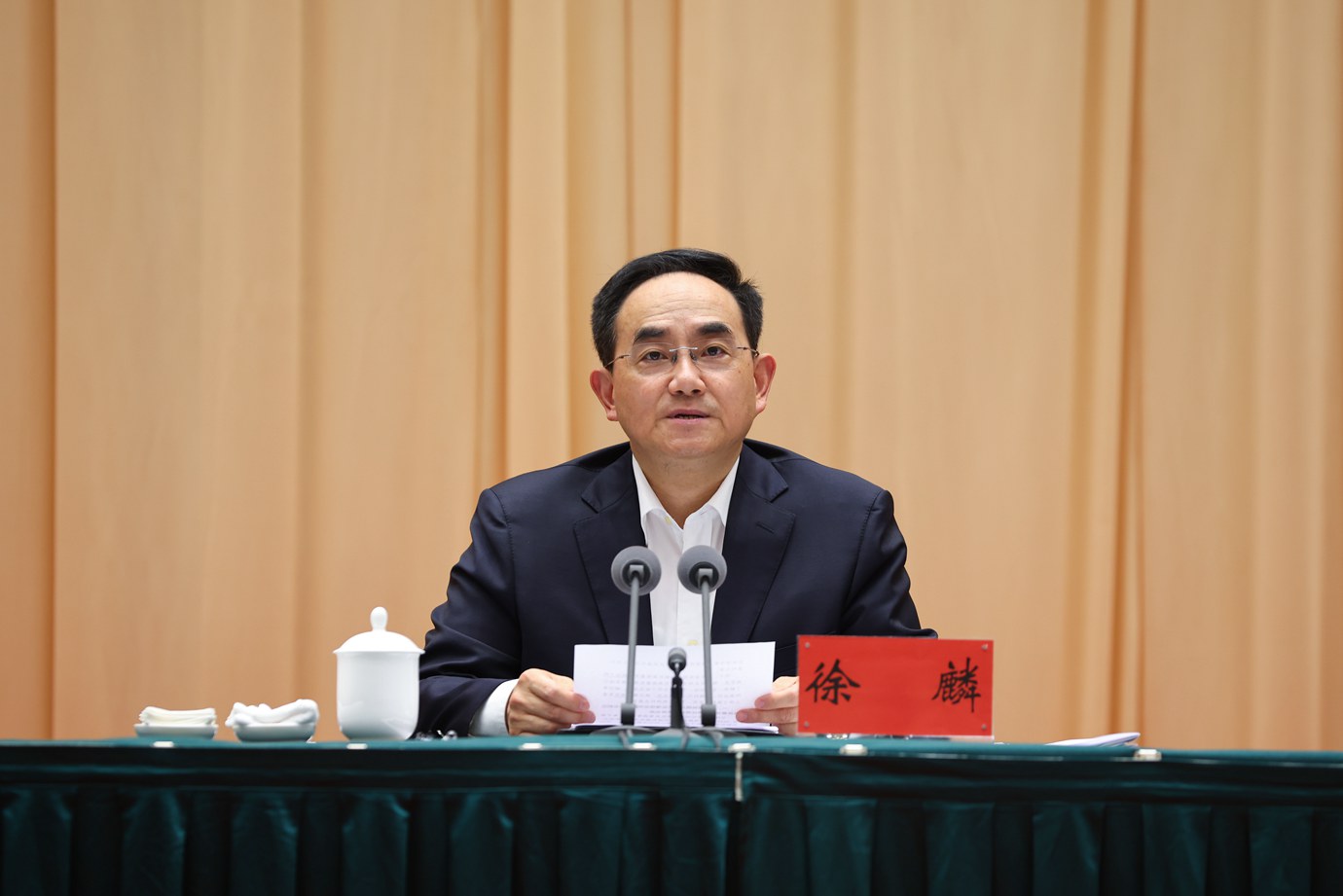 河南省委书记在近期会议上的讲话，擘画高质量发展新蓝图，谱写新时代中原更加出彩篇章