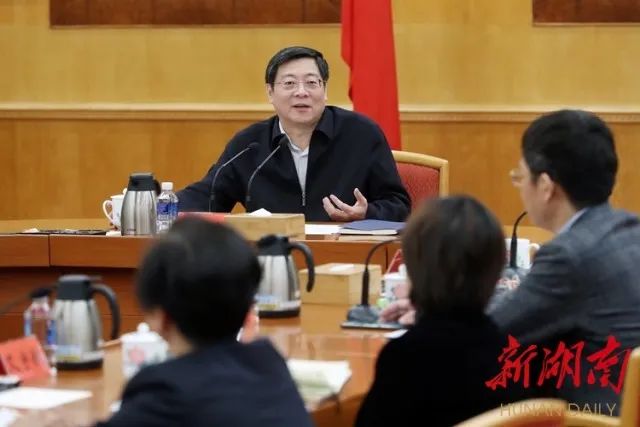 疫情下的责任担当，河南省委书记与上海防疫的对比与思考