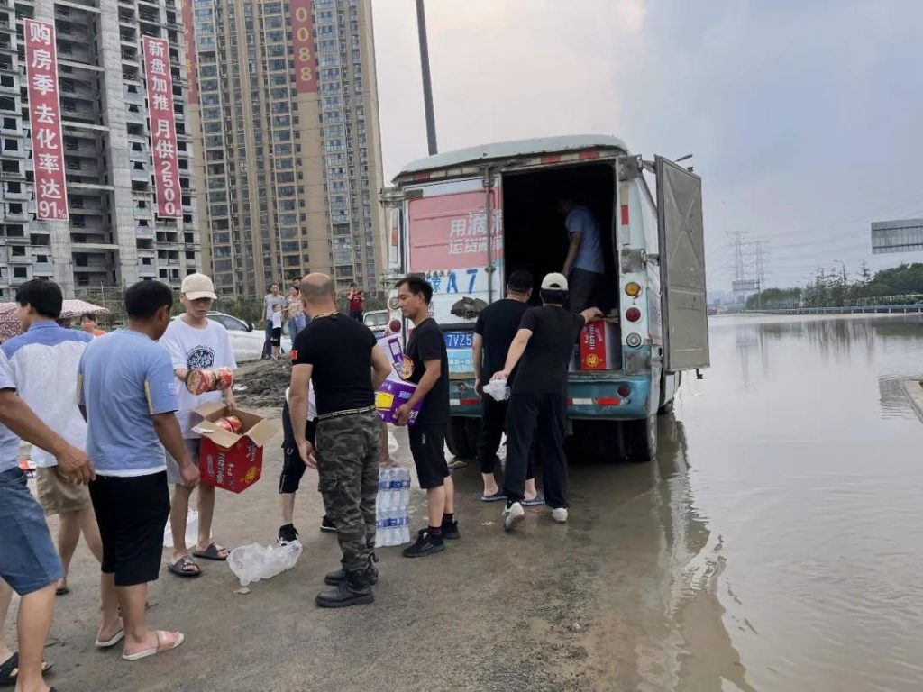 长沙驰援河南，暴雨中的守望相助