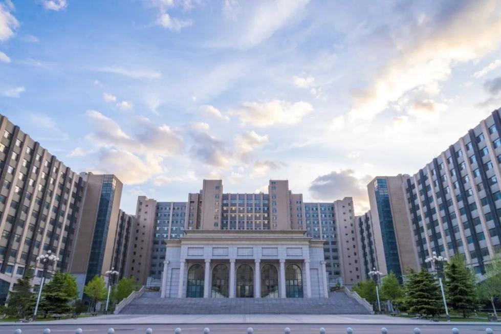 疫情后北京10多万人离开，城市变迁与人口流动的背后逻辑