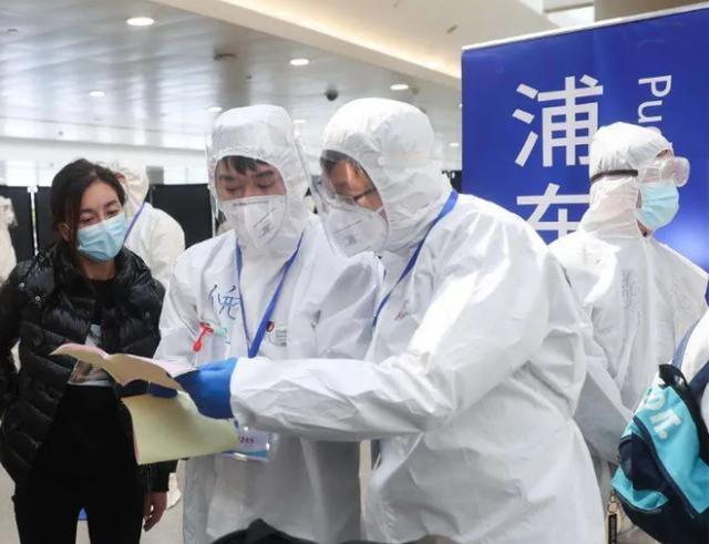 北京疫情为何比上海更为严重？