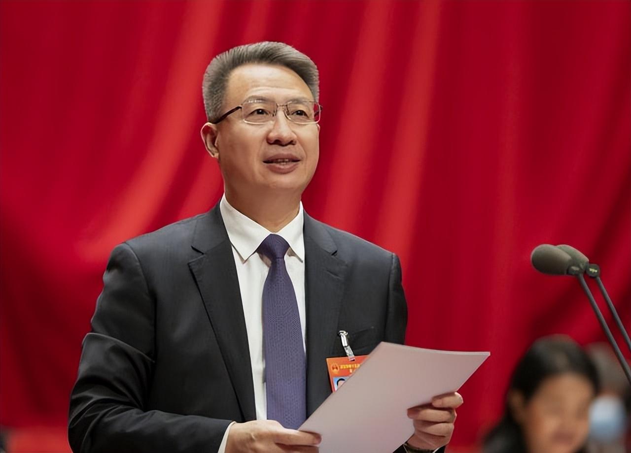 北京村书记是什么级别？解析中国基层干部体系