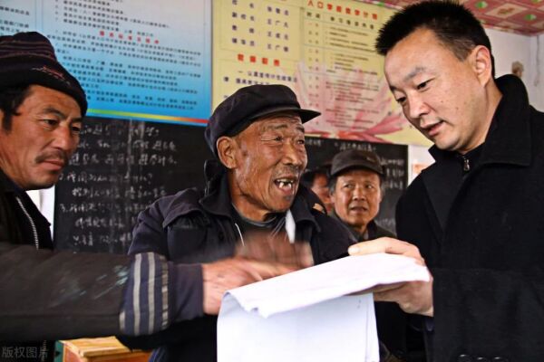 北京市村支部书记是什么级别？解析村级干部的行政地位