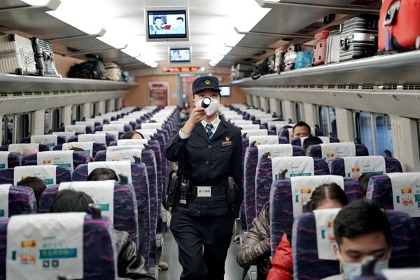 从北京到南宁，疫情下的跨区域防控与民生考验