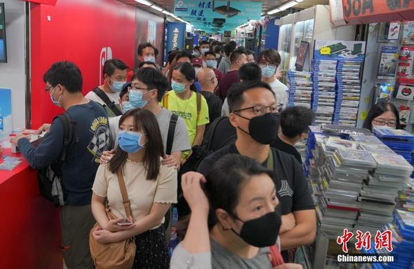 香港疫情最新消息，本地新增病例持续波动，专家呼吁加强防控措施