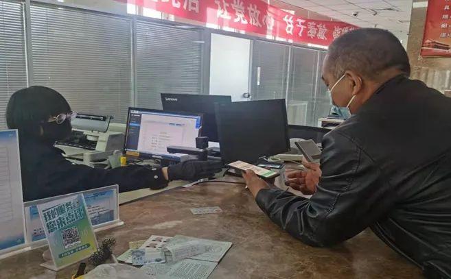 呼和浩特疫情下的封闭小区，挑战、应对与社区温度