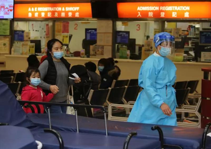 香港疫情政府应对与西安政策最新动态，比较与启示
