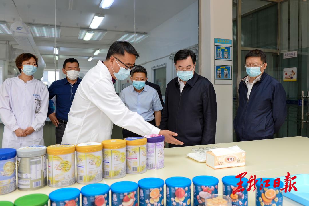 北京与成都，中国疫苗研发与接种的双城记