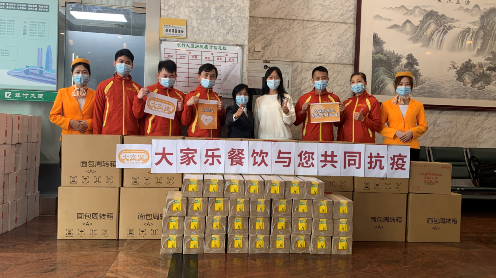 香港防疫办的抗疫之路，挑战、策略与未来展望