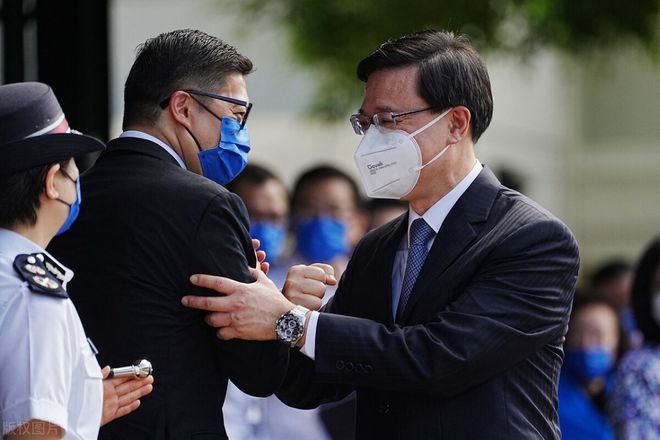 香港疫情防控全面升级，上海政策如何应对？