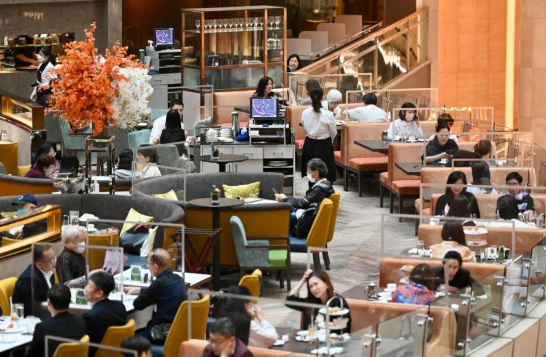 香港疫情防控措施，成效、挑战与未来展望