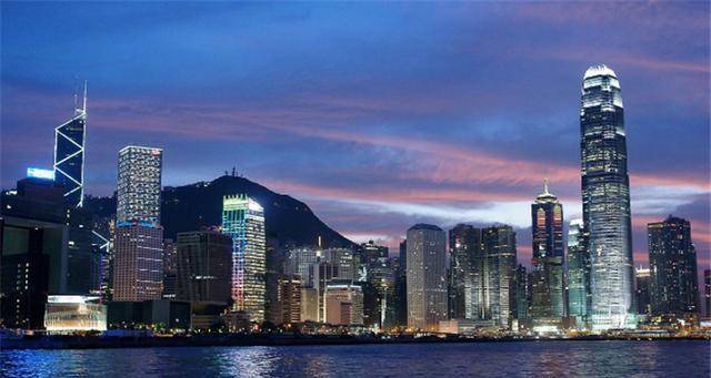 香港特别行政区下辖区，多元文化与现代都市的完美融合
