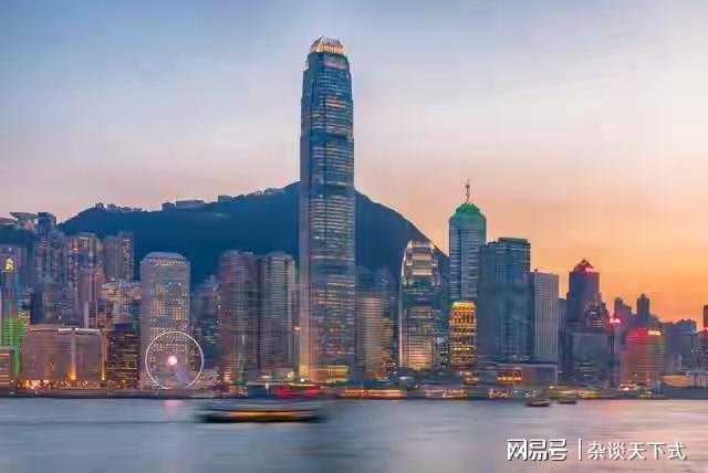 香港特别行政区下辖区，多元文化与现代都市的完美融合