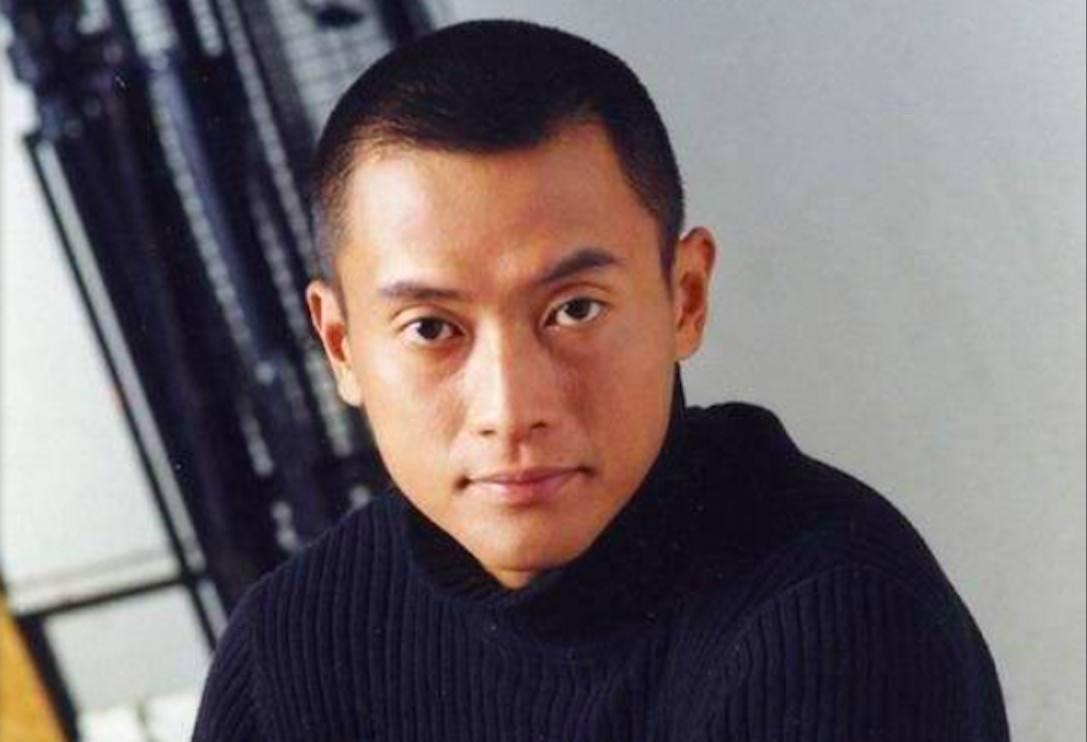 香港与台湾的疫情挑战，防控策略、社会反应与未来展望