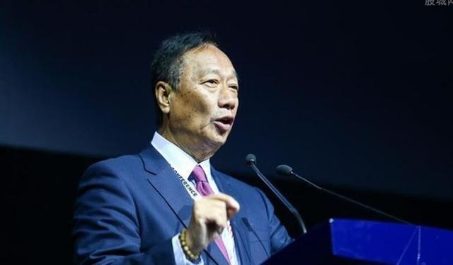 富士康落户郑州，一座城市与全球产业链的深度绑定
