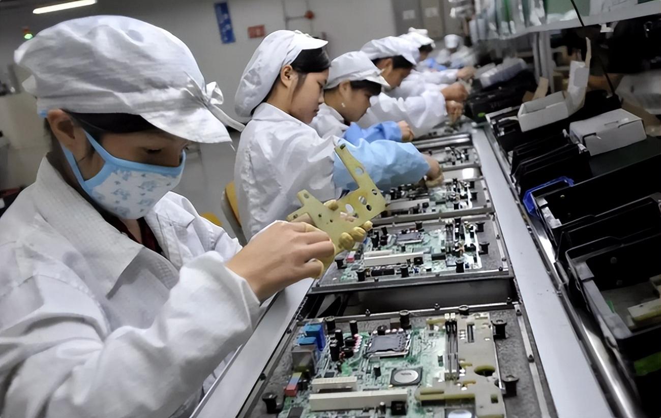郑州港区富士康疫情最新消息，防控措施、员工现状与影响分析
