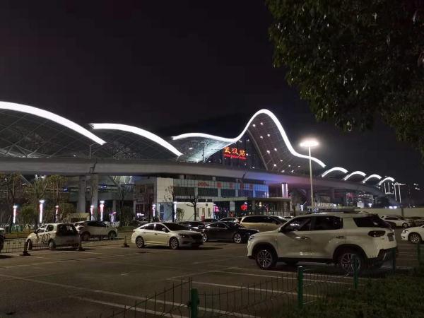 疫情重庆封城郑州能进去吗:疫情重庆会封城吗?