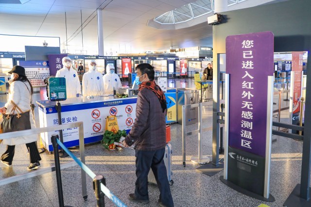 南京机场防疫松懈（南京机场防控措施）