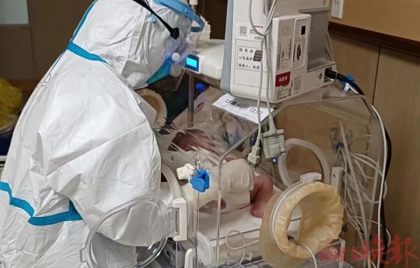 【合肥1例,合肥1例疑似阳性两次复检均阴性】
