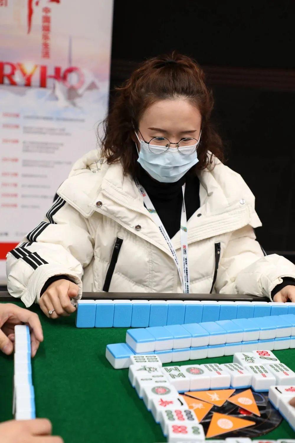 今日教程“微乐云南麻将开挂教程”其实确实有挂